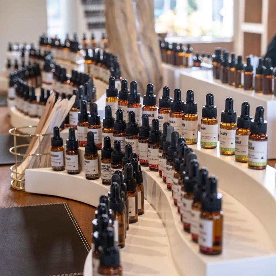 Ts Suites Seminyak Extérieur photo A selection of Bach flower remedies