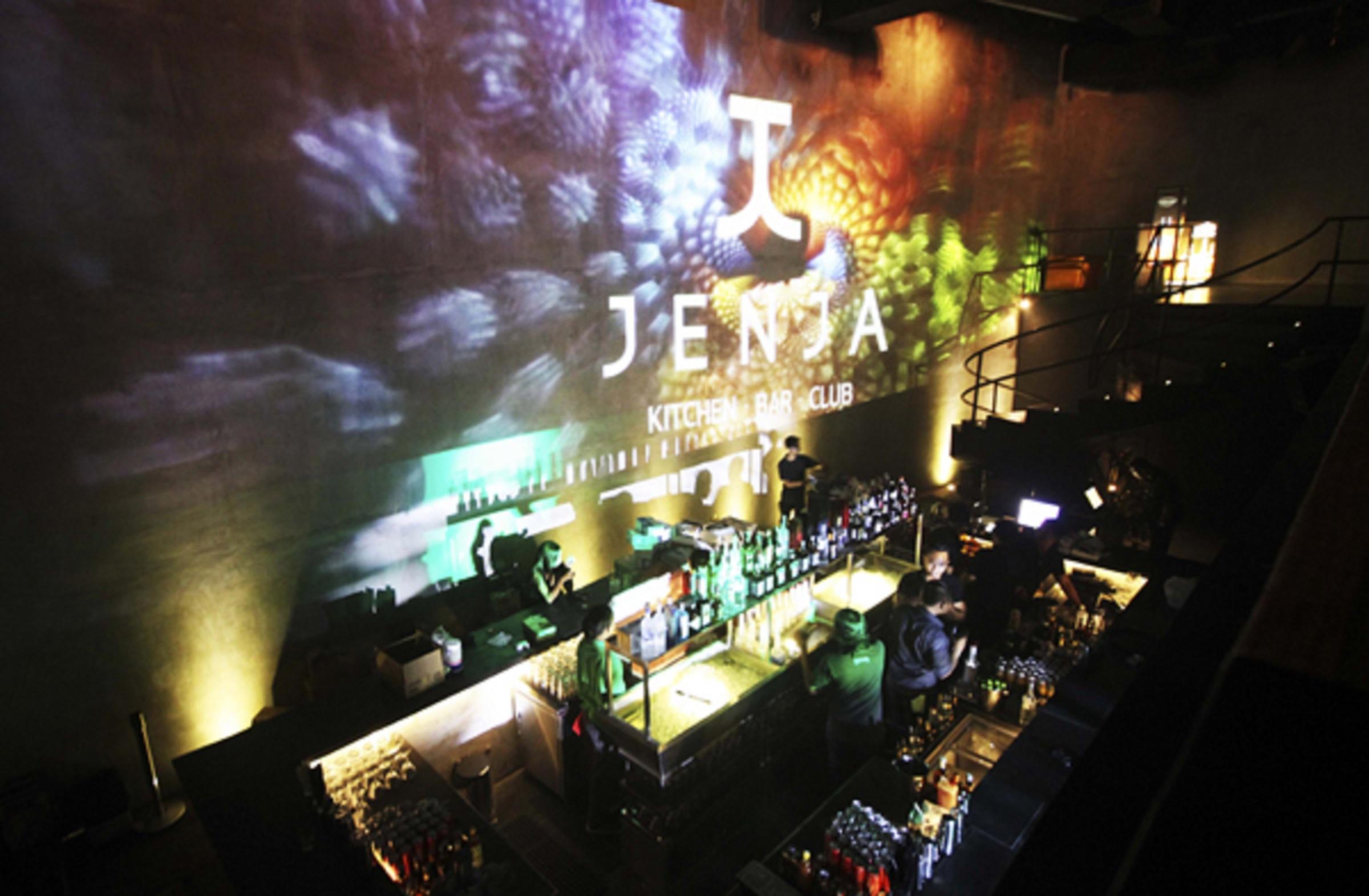 Ts Suites Seminyak Extérieur photo JEMA Night Club
